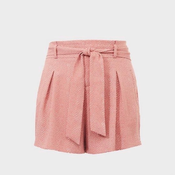 Torrid Pink Dot Tie Front Short - Picture 2 of 6